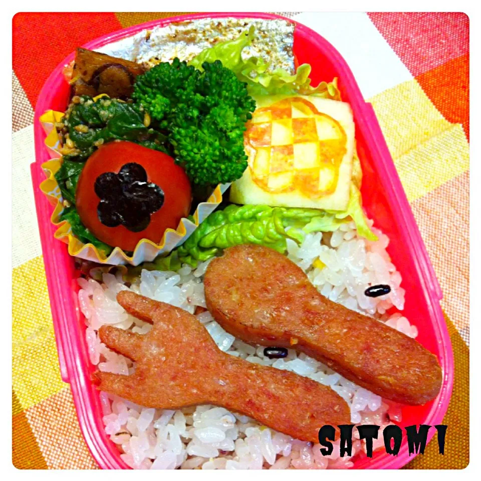 Snapdishの料理写真:子ども弁当 ＊さくらちゃん＊風スパム入り( •ॢ◡-ॢ)-♡|さとみ (satomi_foodart)さん