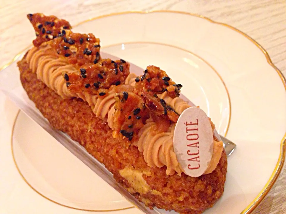 Salted caramel eclair|nicoleさん