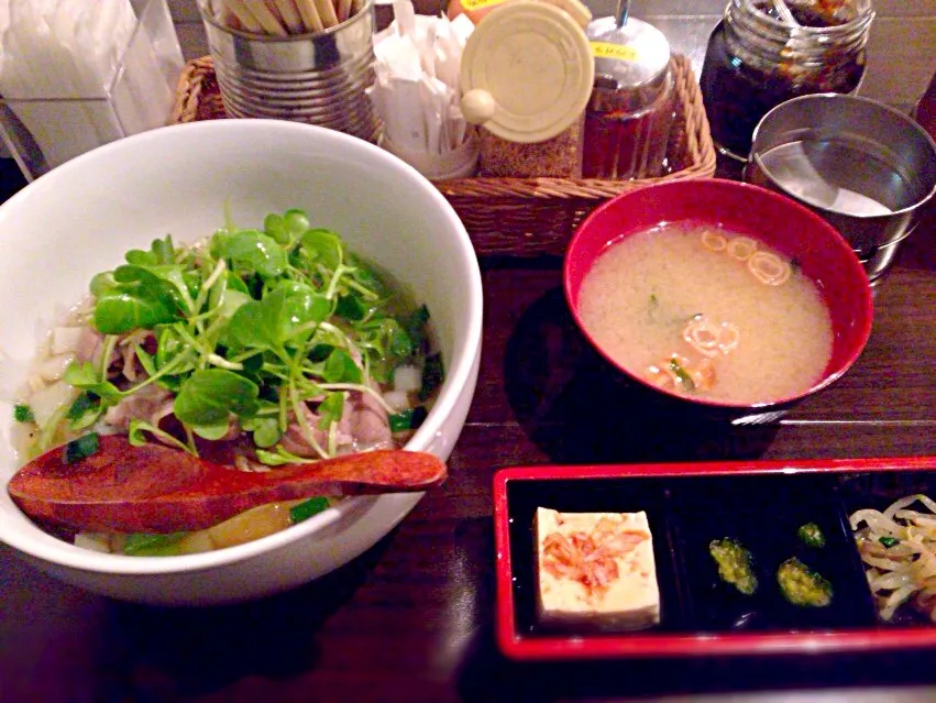 ラム肉のクッパ500円|きゃおりんぴっくさん