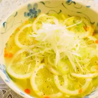 Snapdishの料理写真:🍋ネギ塩レモンラーメン🍋|nozomiさん