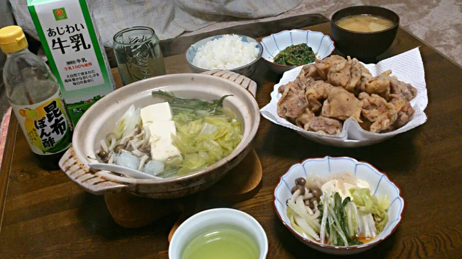 唐揚げ&ほうれん草のごま和え&じゃがいもとねぎの味噌汁&湯豆腐|えっちゃんさん