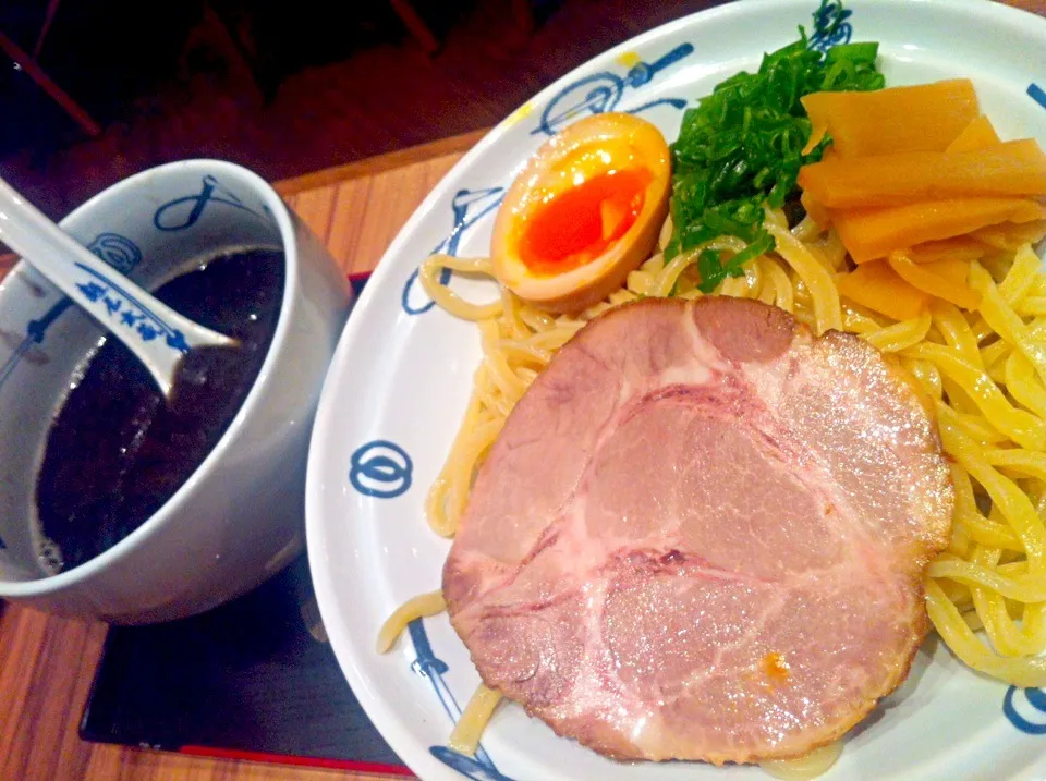 BBQ pork with kurobukostu tsukemen|skyblueさん