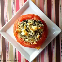 Quinoa Stuffed Tomato|Milena Costaさん