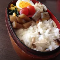 【ふたりはなかよし】きのこ生姜ごはん弁当|knifo.oさん