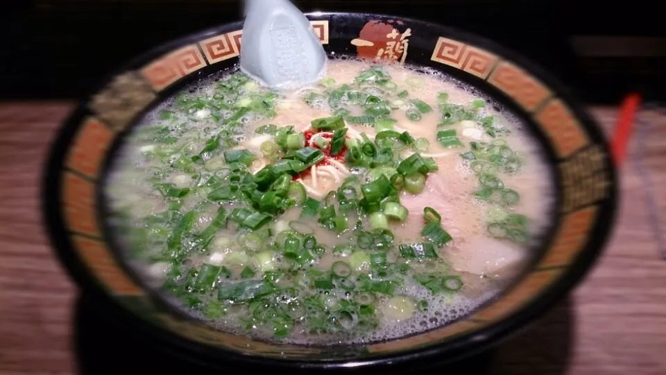 とんこつラーメン|ボンゴさん