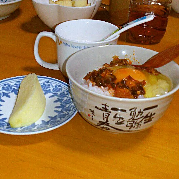 ぼっちゃんの朝食
ねぎラー油のTKG|ふみぃさん