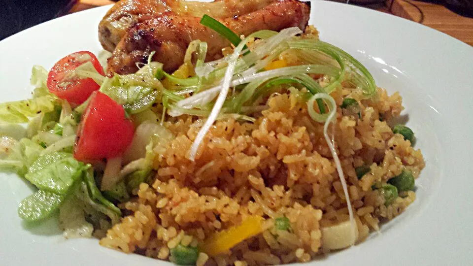 jerk chicken and fried savoury rice|Marlon Phatmunchさん