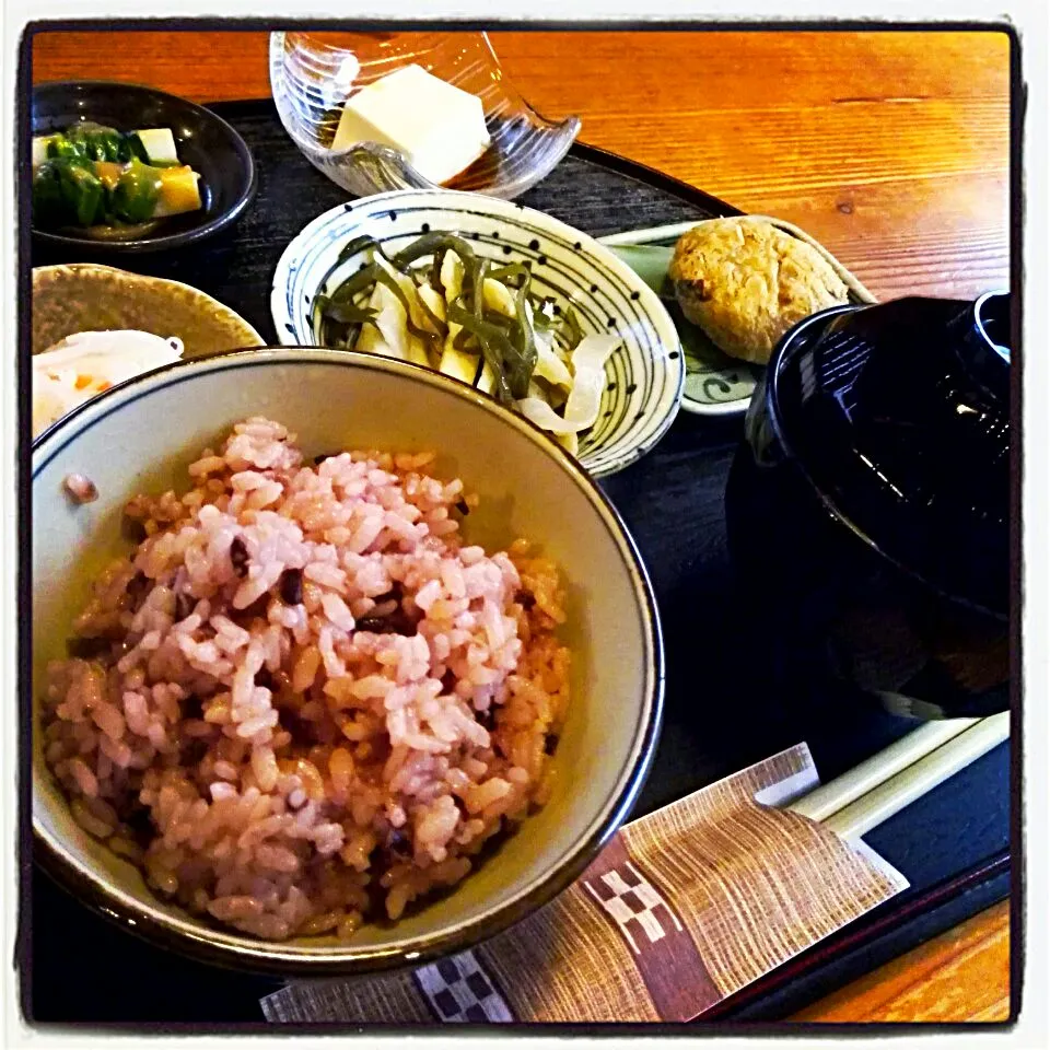 中味定食@沖縄　富久屋
やさしー味。|千代さん