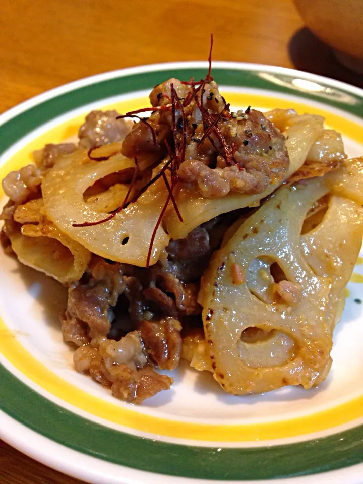 蓮根と豚肉の味噌きんぴら|まつださんさん