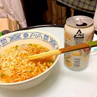 ノンカップラーメンに一番搾り|しゅんさん