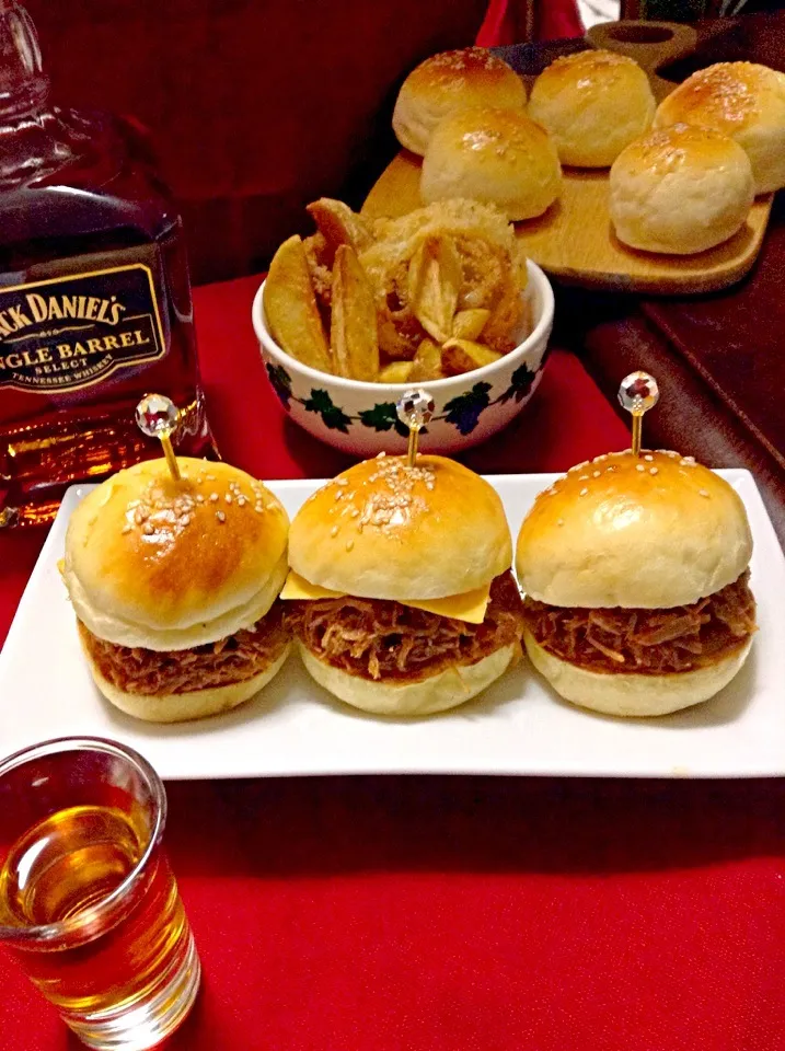 🌟プルドポークチーズ スライダー🌟超美味！！！！                     Pulled Pork Cheese Slider|yorikoさん