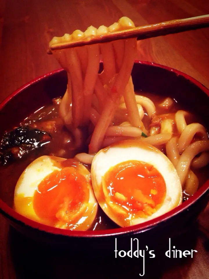 リリたんこぶさんの料理 カレーうどん味玉付き🐔|あっちゃんさん