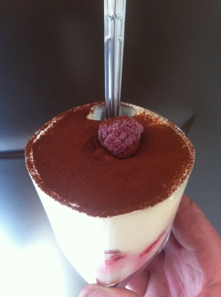 Snapdishの料理写真:Raspberries Tiramisu|PHILIPPEさん