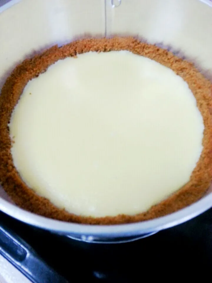 Baked cheesecake without blueberry jam topping|Nura Hazさん