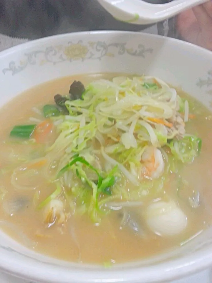 餃子の王将樟葉店のチャンポン|まーぶるさん