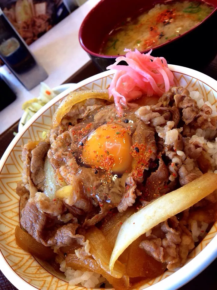 ✨俺のぎゅ丼✨モォ〜🐄|中さんさん