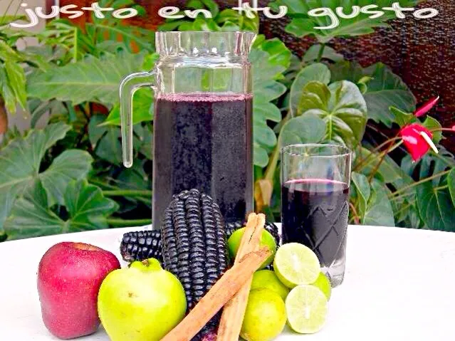 Snapdishの料理写真:Chicha Morada de Maíz|alberto ichinoseさん