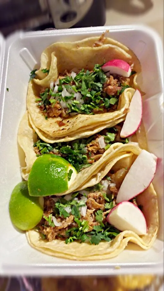 Snapdishの料理写真:Tacos al pastor from Sosas deli and Grill - Brooklyn,  NY.|Kompeito_cooksさん