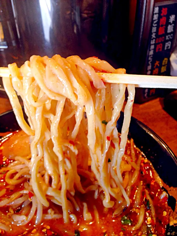 Snapdishの料理写真:味玉カラシビ味噌ラーメンの麺|中華蕎麦 銀時さん