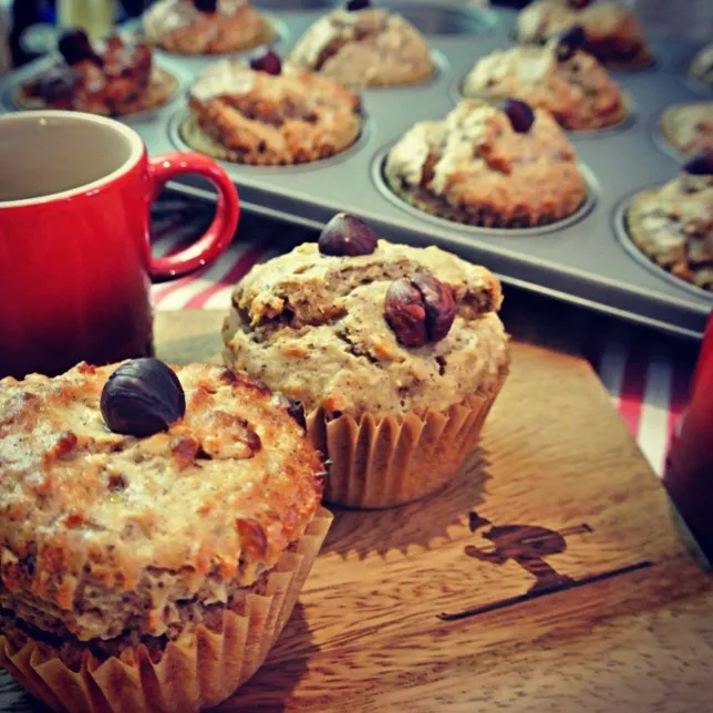 Banana, Hazelnuts, Coconuts and Cocoa Cupcake☕️|tayukoさん