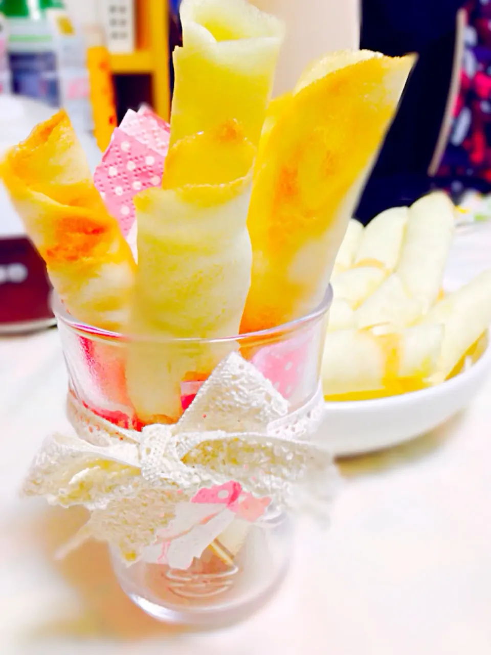 Snapdishの料理写真:*seiko*さんの料理 ちょっとオシャレに✨ シガレットクッキー( •ॢ◡-ॢ)-♡|きゅうちゃんさん