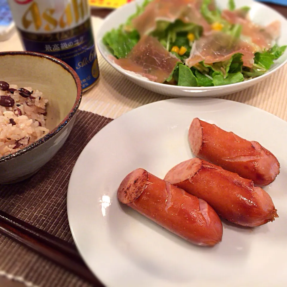 ウインナー 生ハムサラダ 赤飯|さるさん