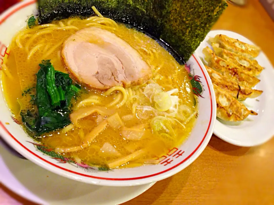 醤油ラーメン&焼き餃子|Rinさん