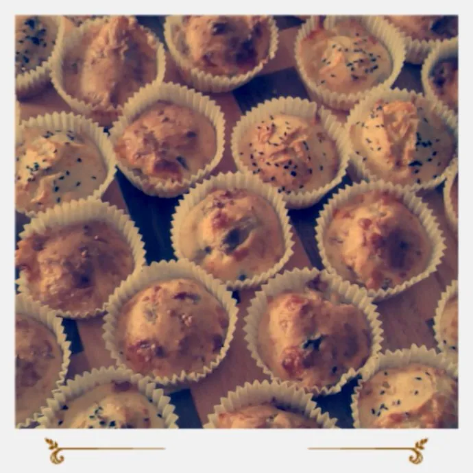 Snapdishの料理写真:muffin salati|Joanna Rembarzさん