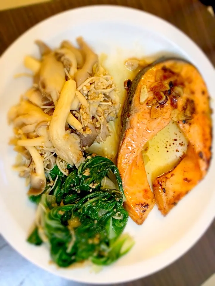 Salmon and Veggies|Cj Mendoza-Palosさん