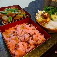 Snapdishの料理写真:まるでおはぎみたい♡旦那のママの甘〜いお赤飯