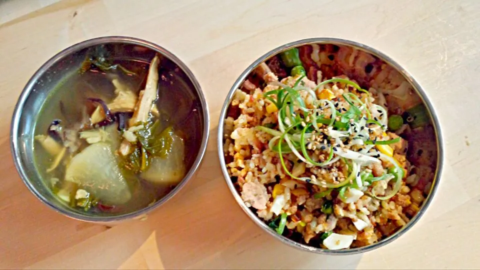 Jacob's Lunch - Sesame pork fried rice and chicken soup|Kompeito_cooksさん