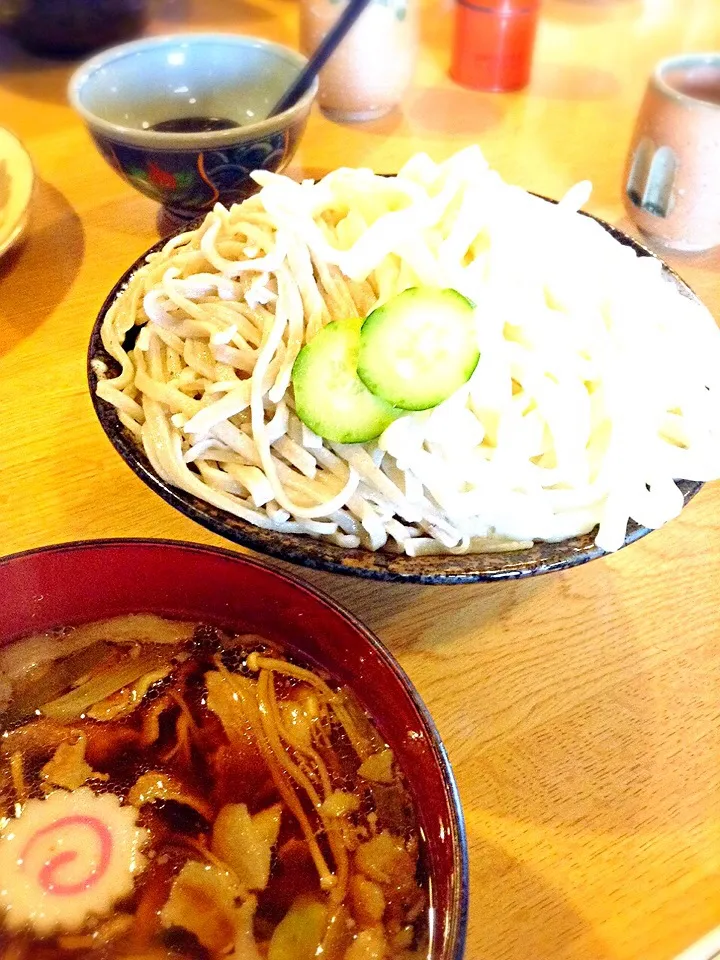 館林うどん その② 肉汁うどん合盛り|かずきっちんさん