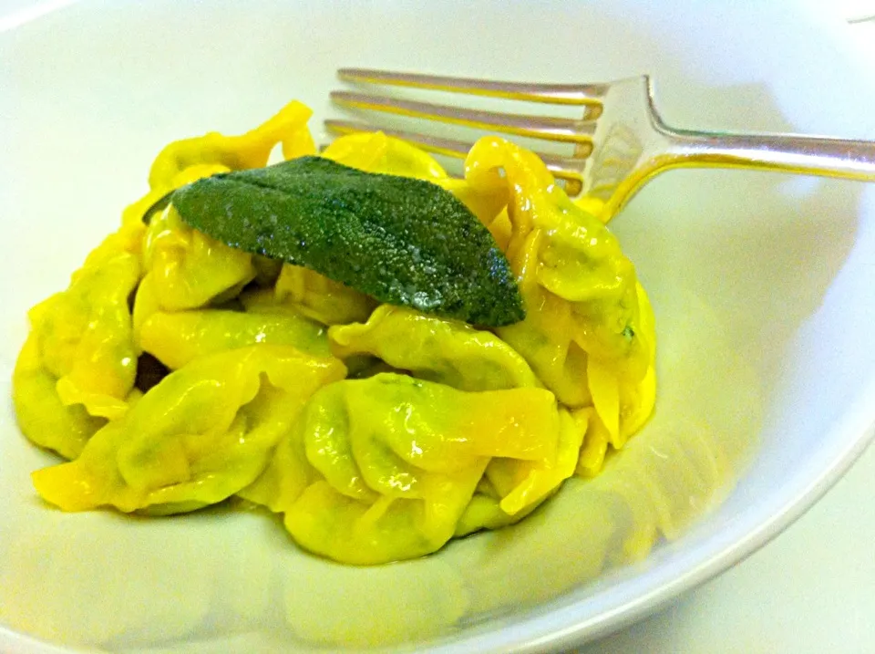 Snapdishの料理写真:ristrante rivaにてtortelli|shimasumiさん