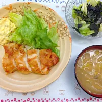 鶏胸肉をマヨネーズにつけてソテーしました。|キャンディさん