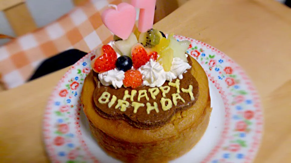 Snapdishの料理写真:みーちゃんの誕生日ケーキ|あんこさん