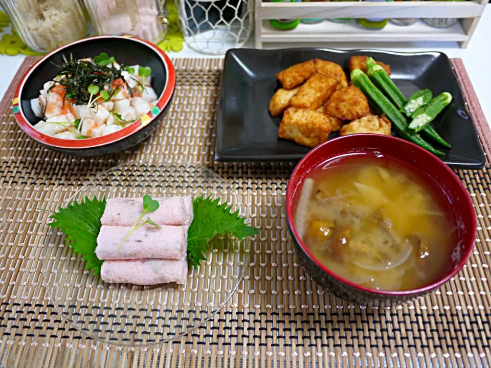 山芋のタラコ和え  カジキ鮪の竜田揚げ  鈴廣のさくら蒲鉾  山なめこのお味噌汁|石川洋子さん