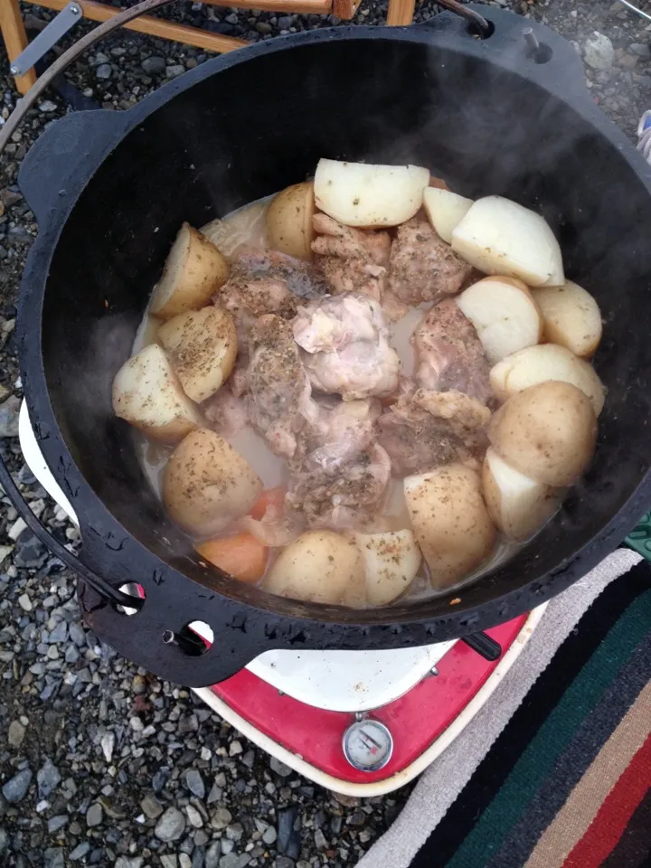 キャンプ飯♪ローストチキン|みっさんさん