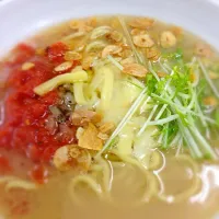 Snapdishの料理写真:トマトラーメン|Shinichi Ezakiさん