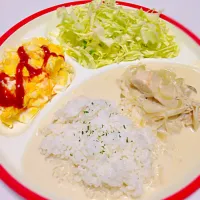 Snapdishの料理写真:チキンときのこの豆乳スープごはん|ななこさん