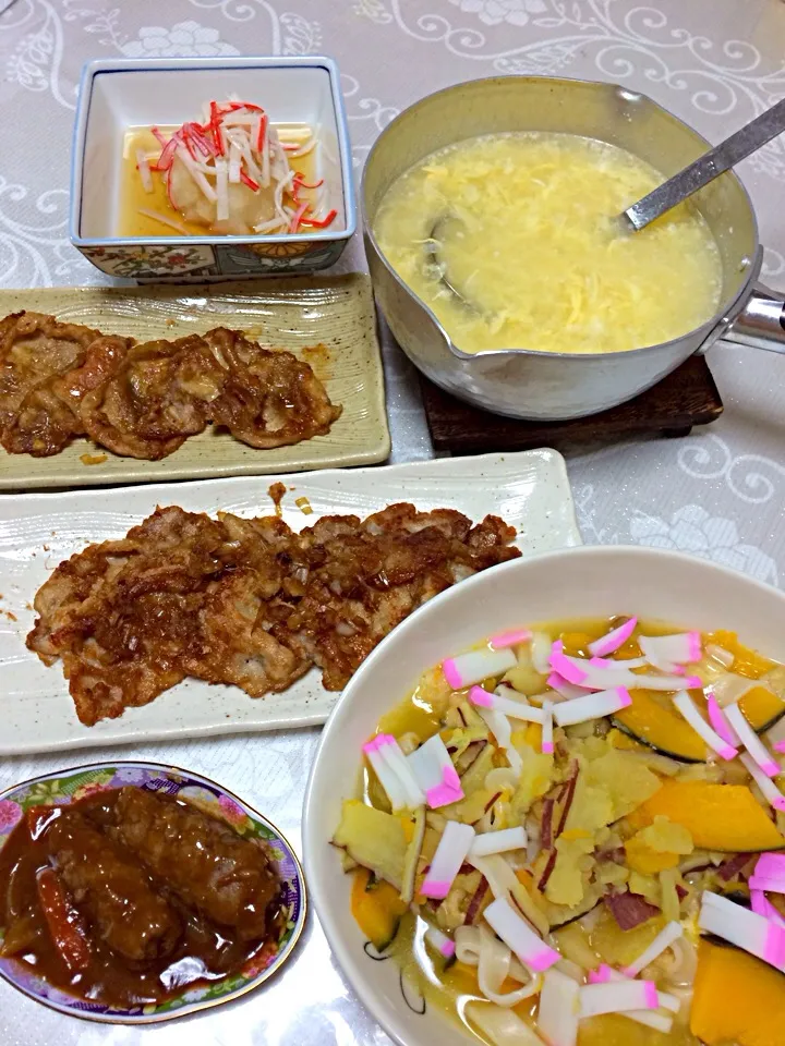 Snapdishの料理写真:豚肉ロースのらっきょ＆生姜焼き、ほうとう汁風、かに風味おろしの甘酢かけ|伊万里さん