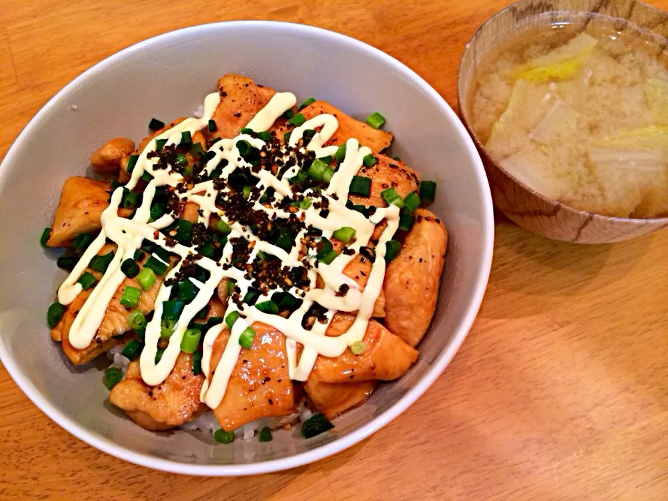 鶏の照り焼き丼♡|Miku Nishimuraさん