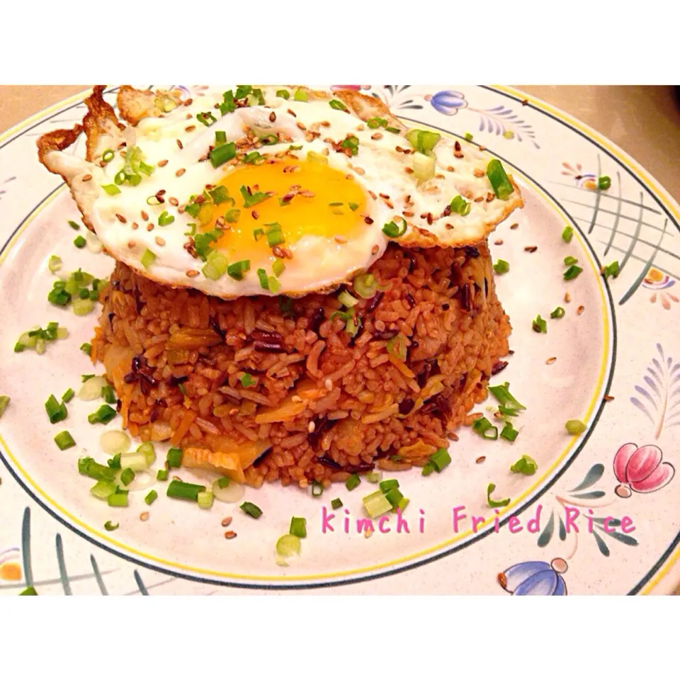 김치볶음밥 Kimchi fried rice with pork|yongyongさん