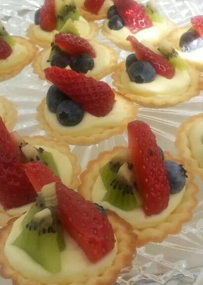 mini fruit tarts|Chef On Qさん