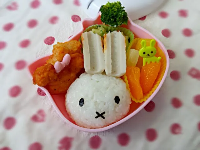 シンプル、ミッフィー弁当🐰|りえっぴさん