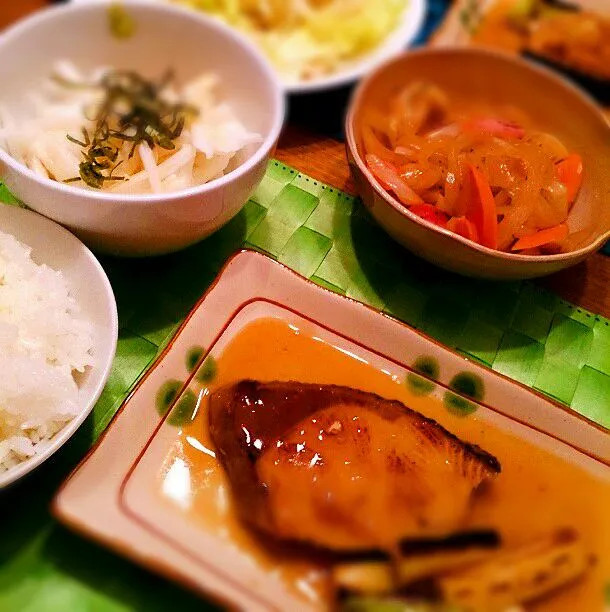 昨日の晩御飯。
ぶりの焼き浸し。|Reikoさん