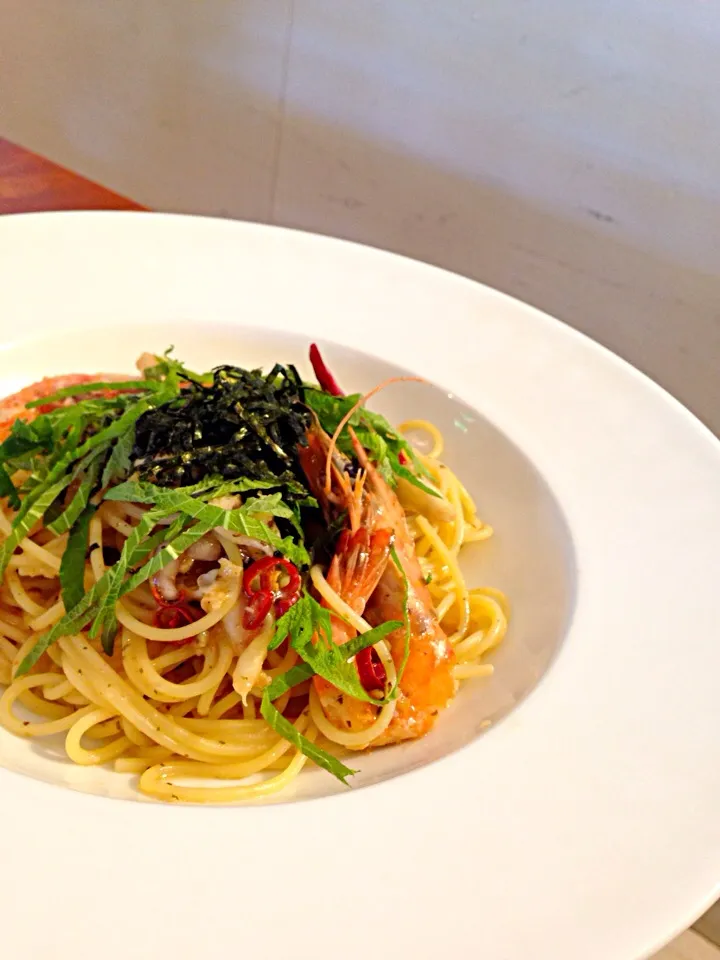 Ume and shrimp and garlic pasta|asakoさん