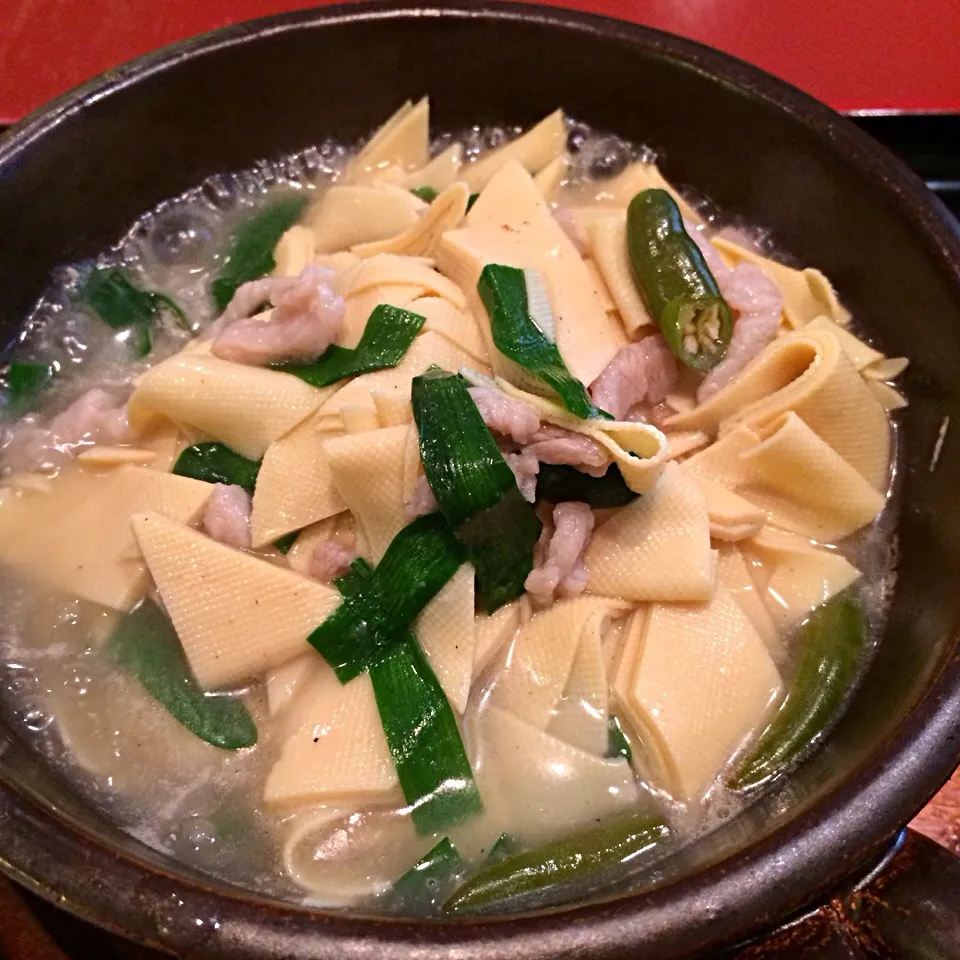 薬膳麻辣豆皮、白い麻婆豆腐。舐めちゃあかん、辛いよ(￣▽￣)|ままぞうさん