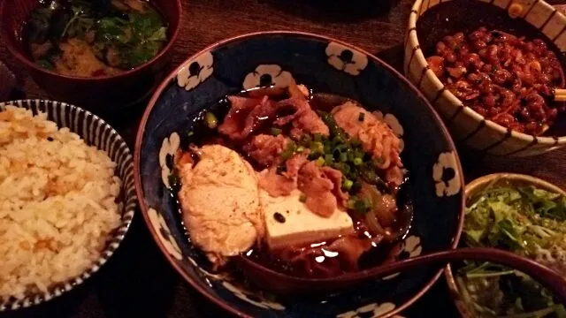 賄い飯♪ 豚肉と豆腐の煮込み。|Gauche Suzukiさん