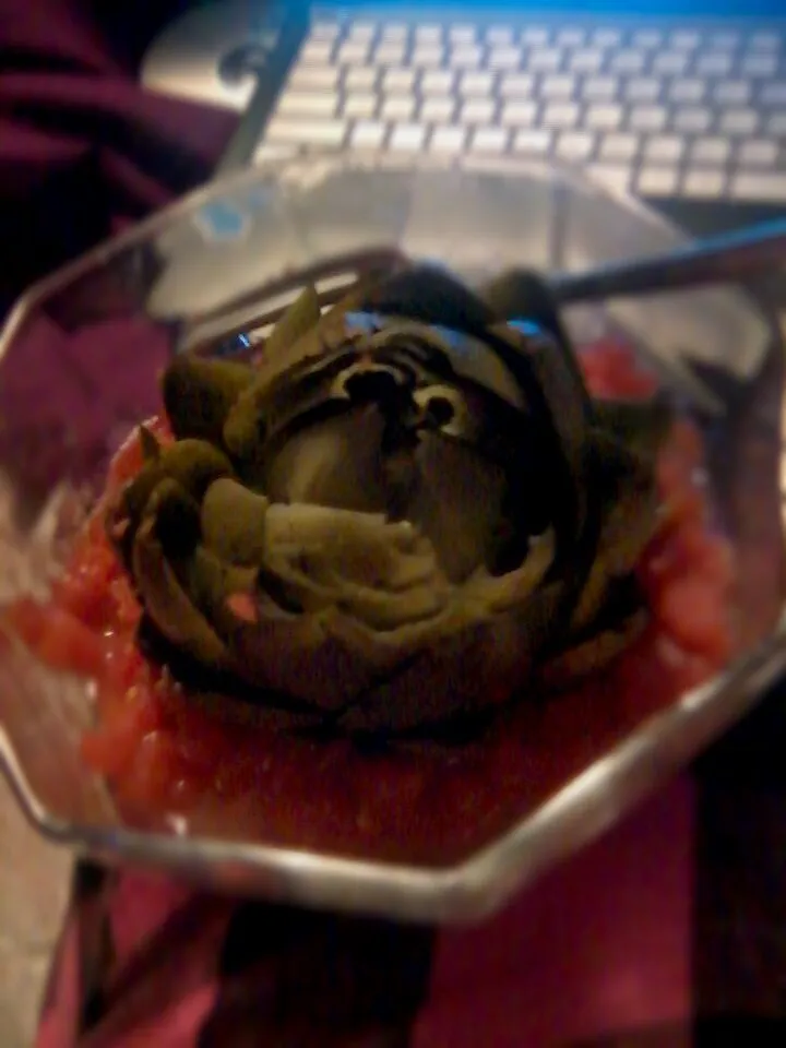 artichoke and tomatoes|Ashley F. Jonesさん