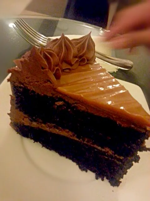 Double choco yema cake ♥♥♥|Lorna Lozano Jrさん